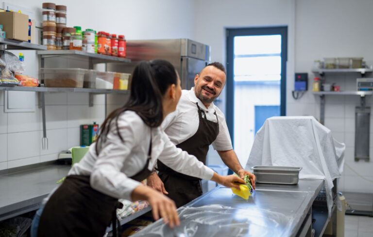 ISO w gastronomii – czym jest i czy warto wprowadzić?